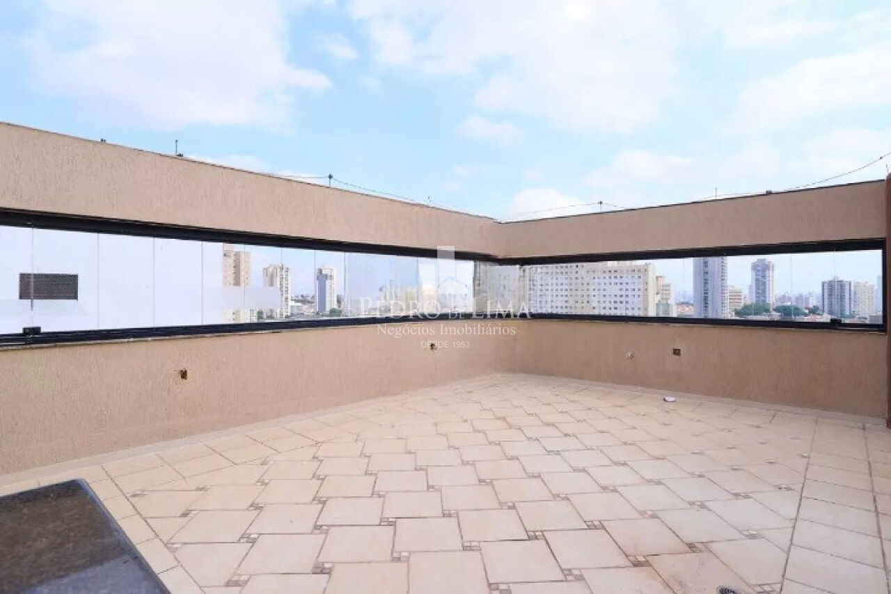 Apartamento Cobertura 4  vagas bem localizado na Água Rasa