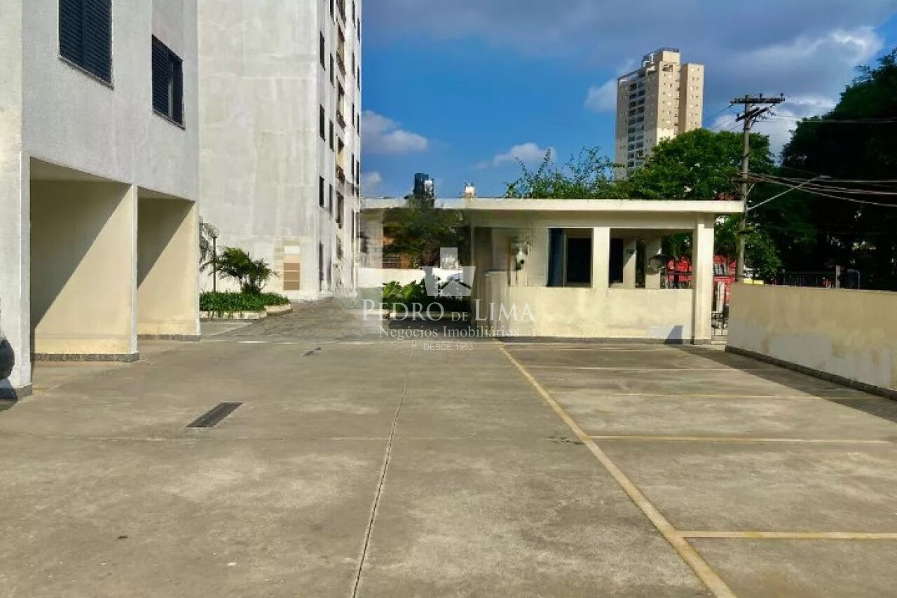 Apartamento Cobertura 4  vagas bem localizado na Água Rasa