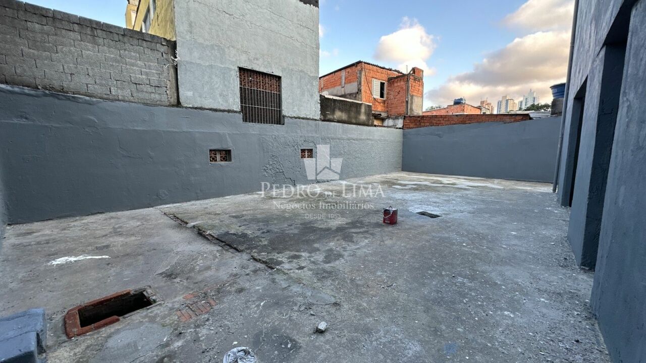 Prédio Comercial de 640M² 6 Vagas no Jardim Aricanduva