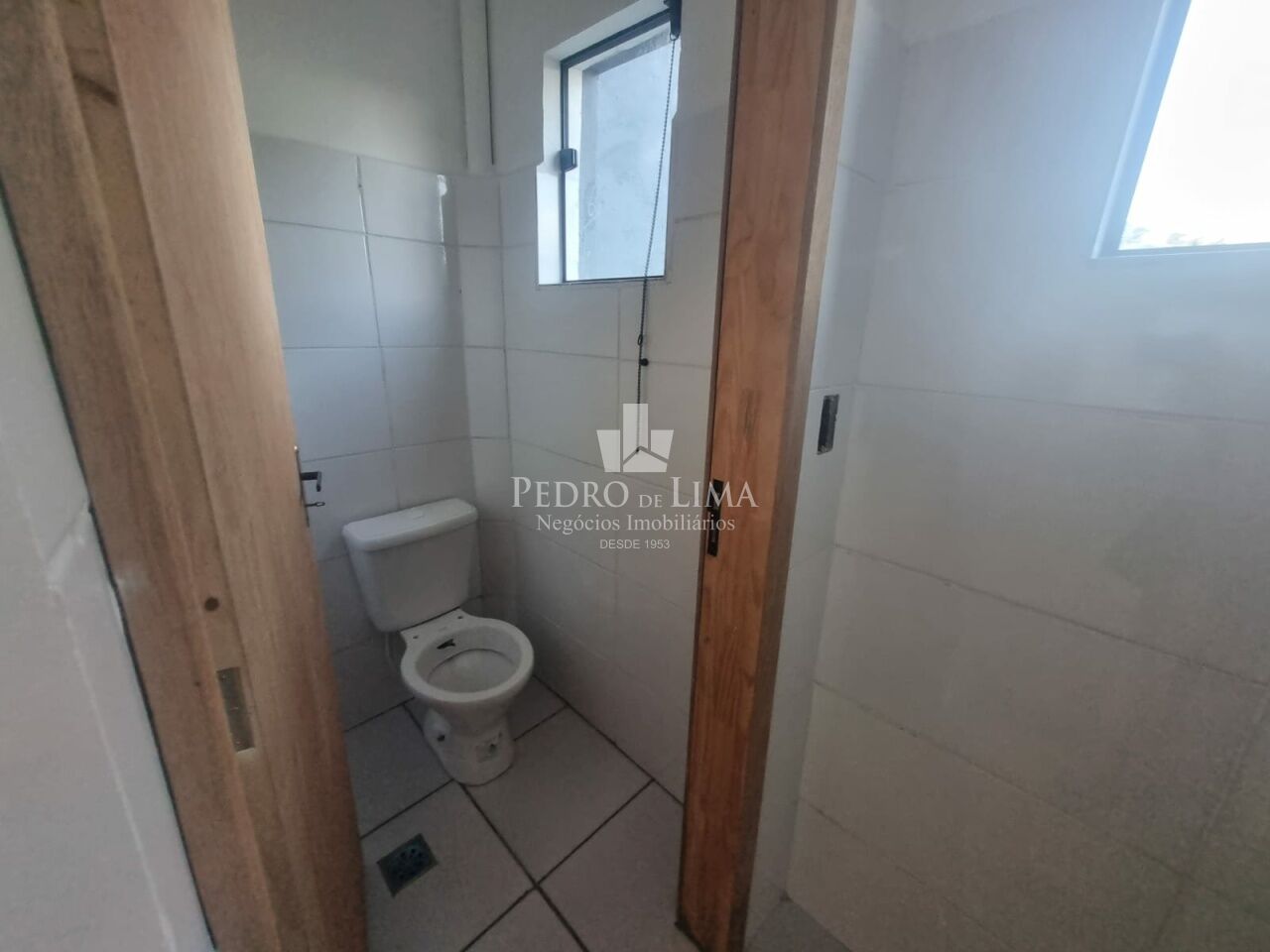 Prédio Comercial de 640M² 6 Vagas no Jardim Aricanduva