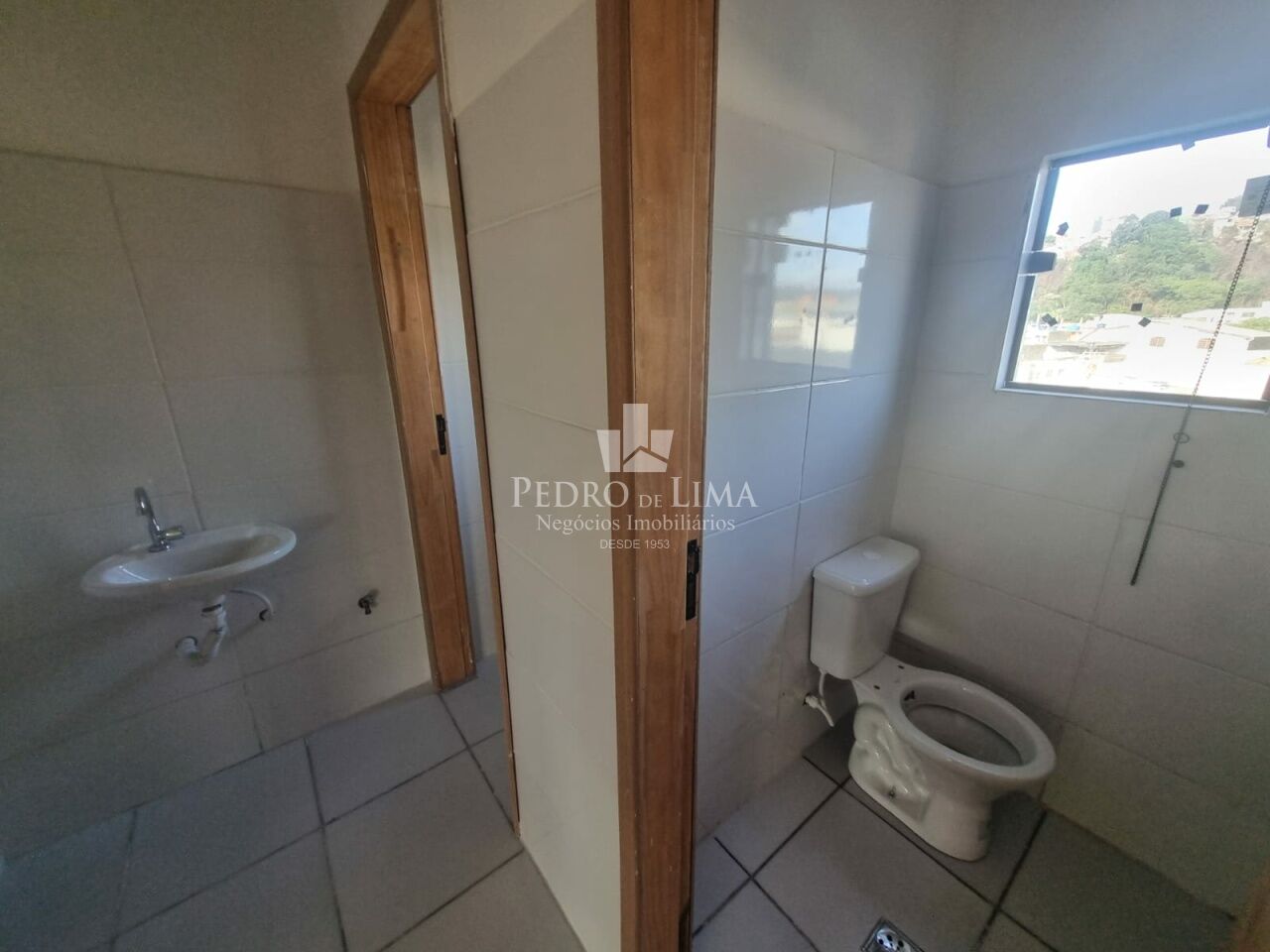 Prédio Comercial de 640M² 6 Vagas no Jardim Aricanduva
