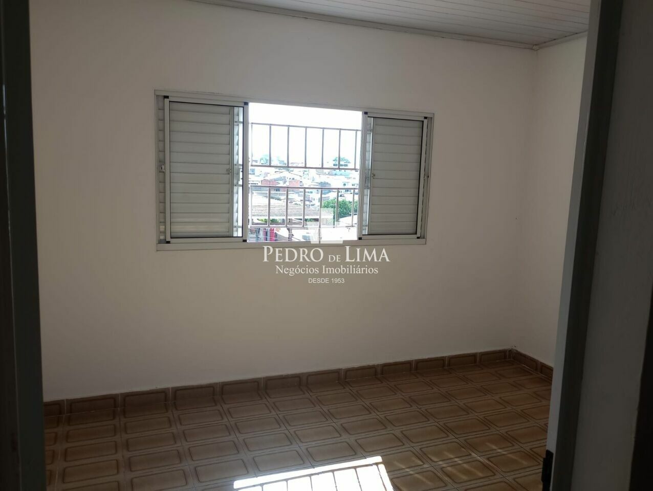  Sobrado Frontal na Vila Jacui 220m²