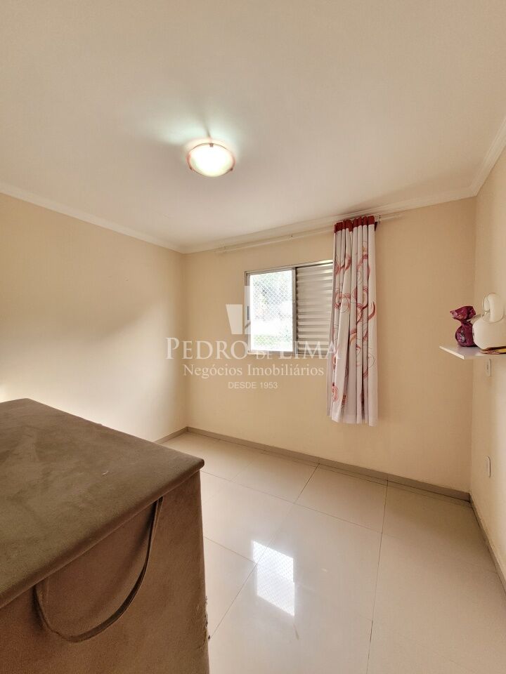 Apartamento com 3 dormitórios e 1 vaga no Cangaíba