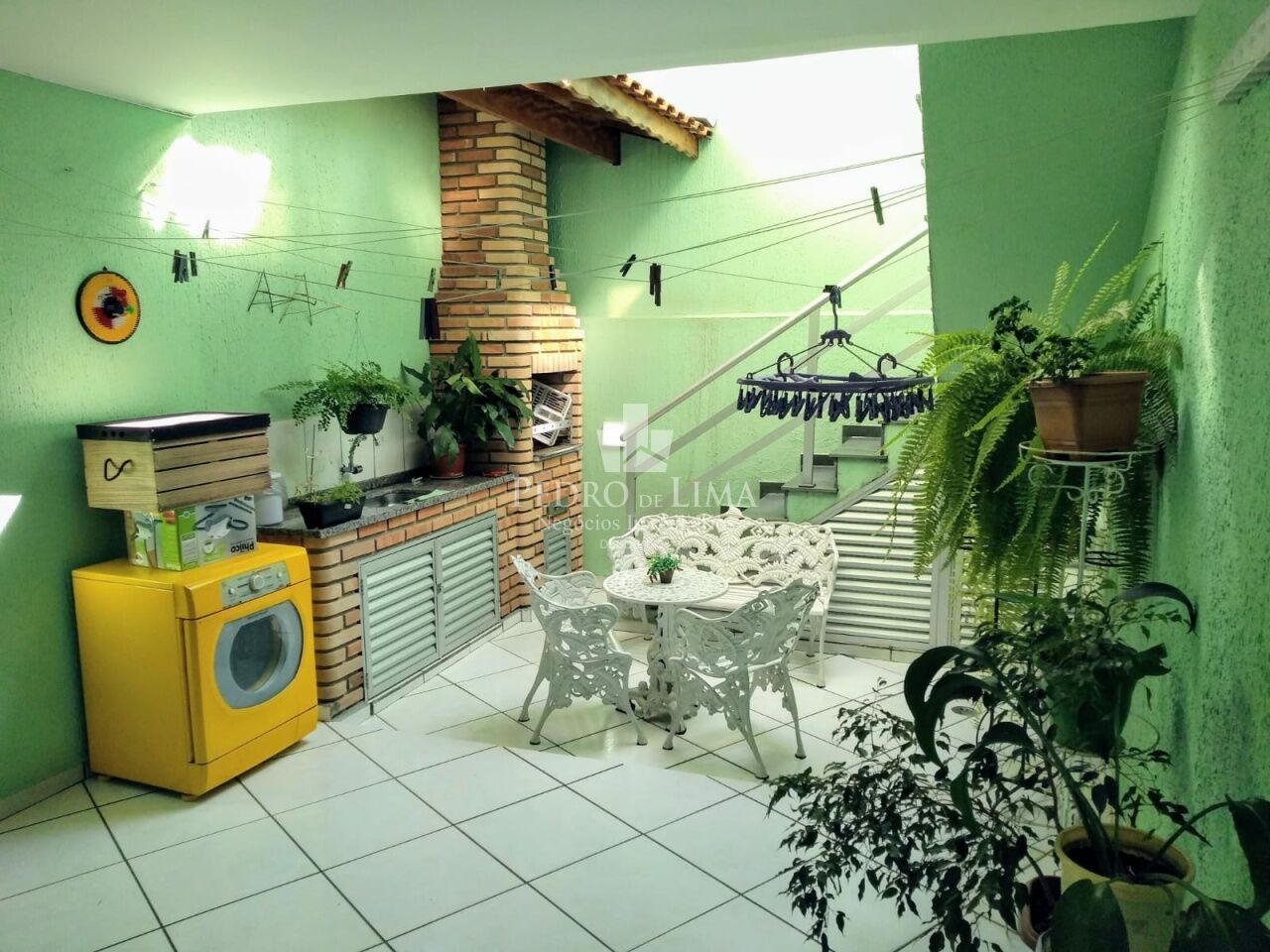 Sobrado Frontal na Vila Costa Melo - Ponte Rasa