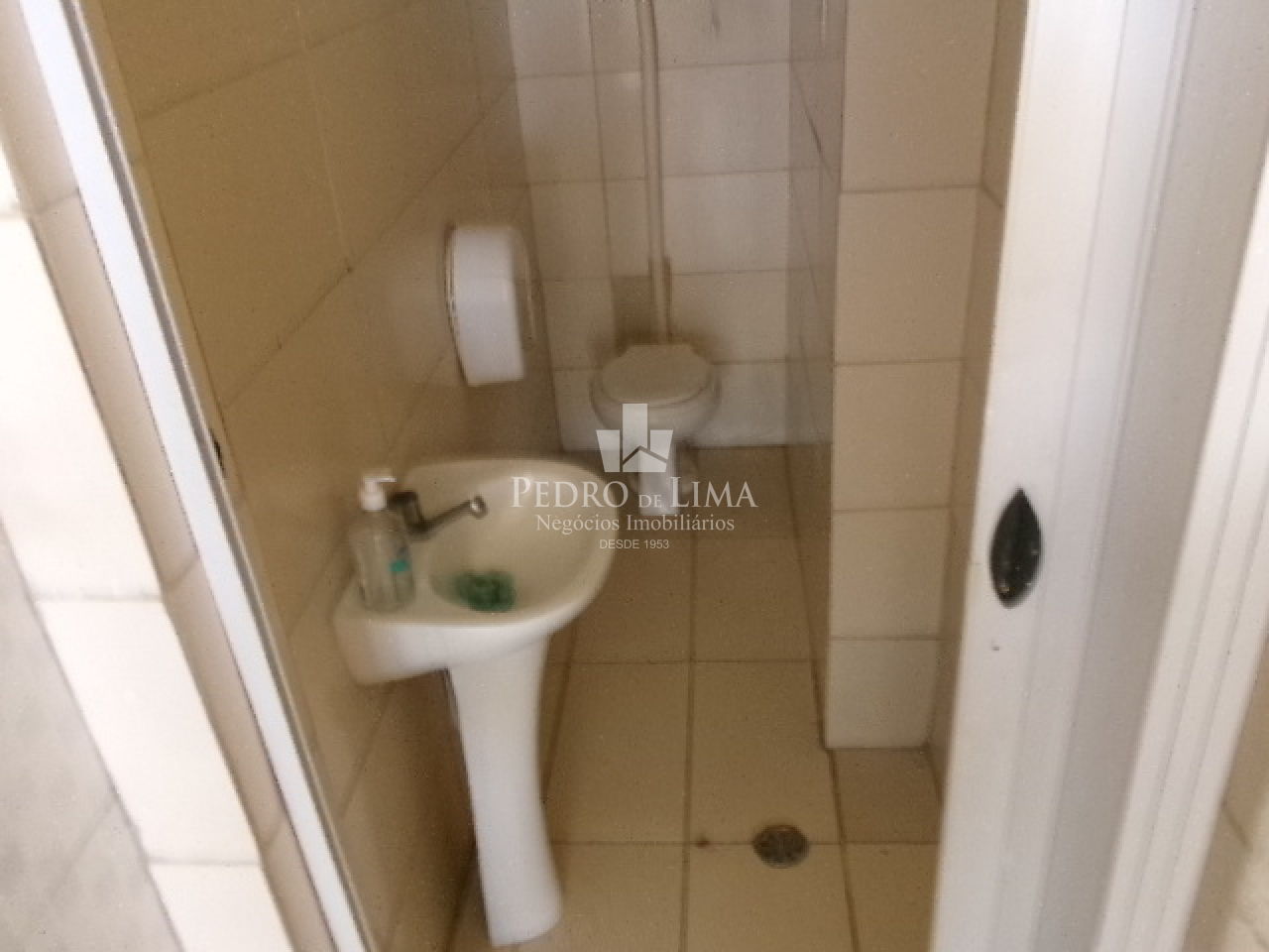 Salão comercial na Penha