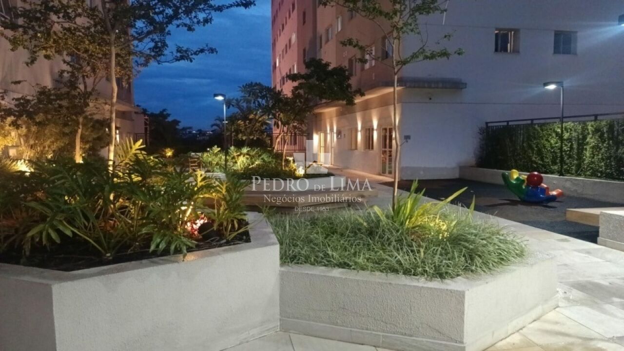 Apartamento no Ton Penha, todo em porcelanato, conta com 1 vaga e 2 quartos