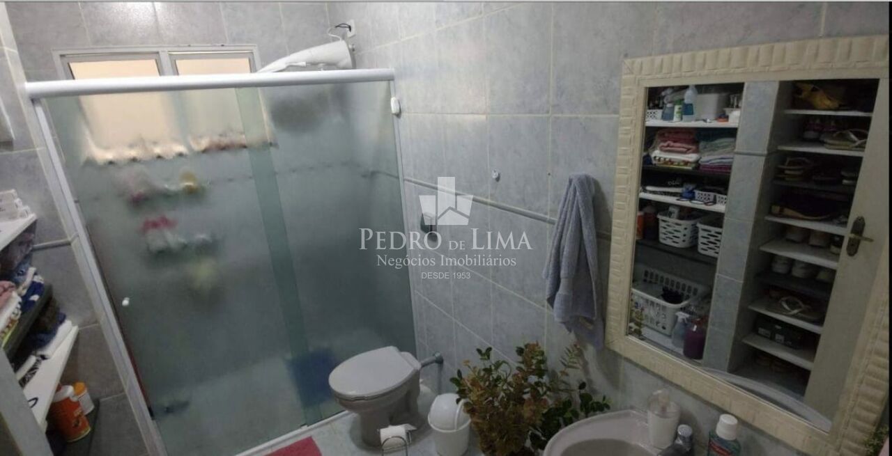 Sobrado frontal com 3 dormitórios sendo 1 suite na Cidade Lider