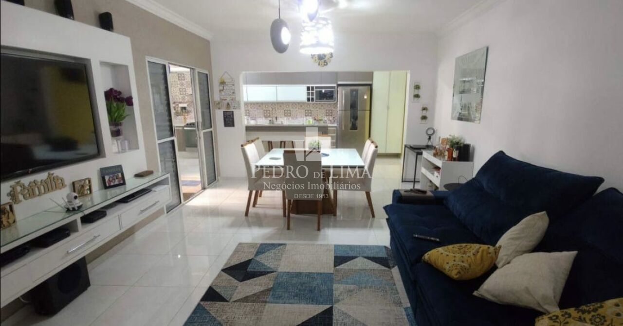 imagem do imovel Sobrado frontal com 3 dormitórios sendo 1 suite na Cidade Lider ref: PE42455