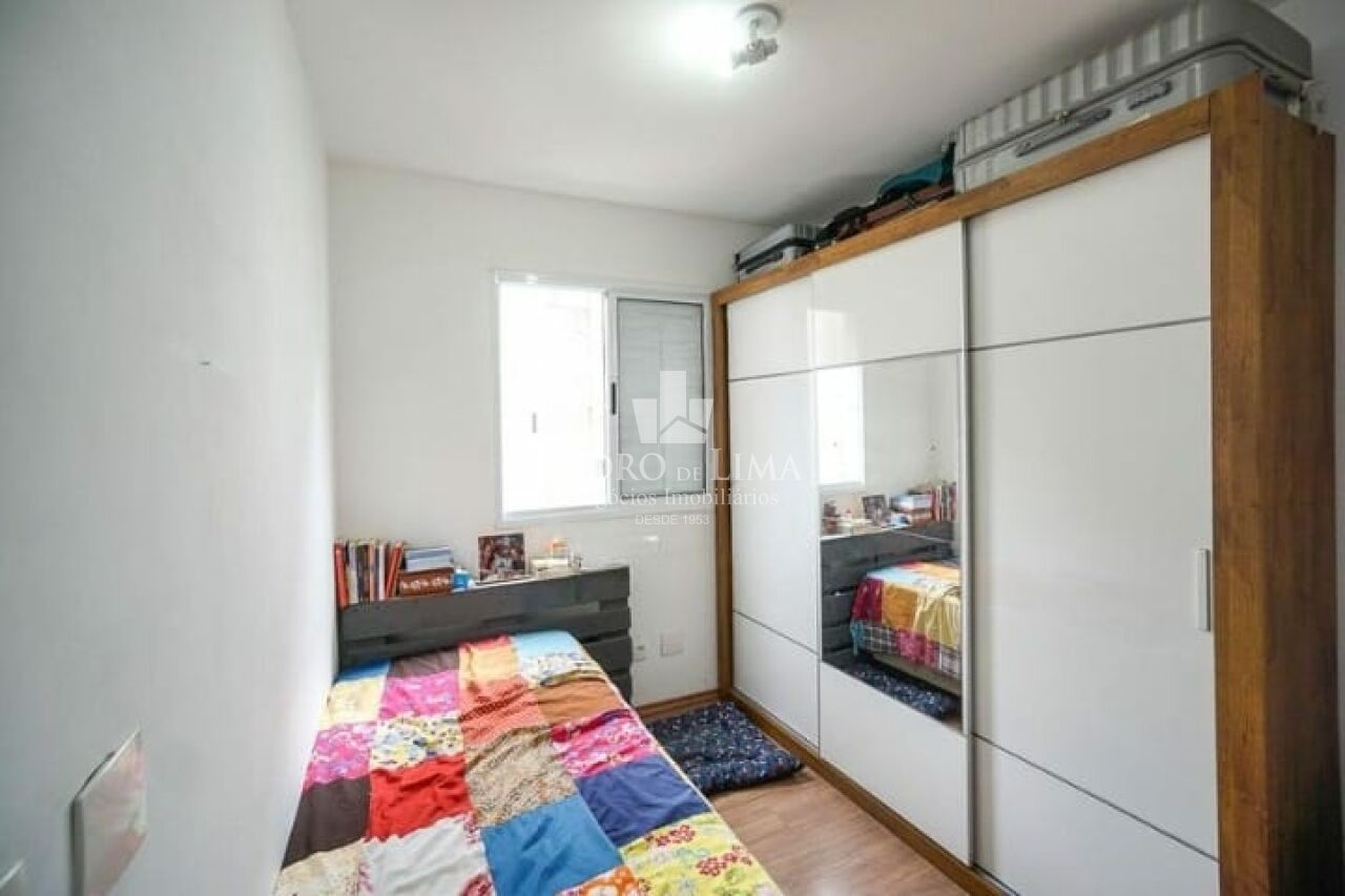 Apartamento  região  Penha  com 2 quartos, sendo 1 suite,  sala com sacada, uma vaga andar alto, 