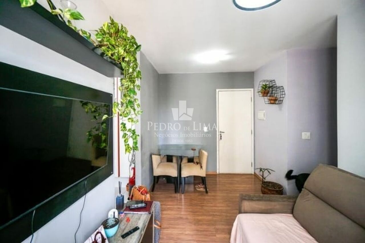 imagem do imovel Apartamento  região  Penha  com 2 quartos, sendo 1 suite,  sala com sacada, uma vaga andar alto,  ref: PE42482