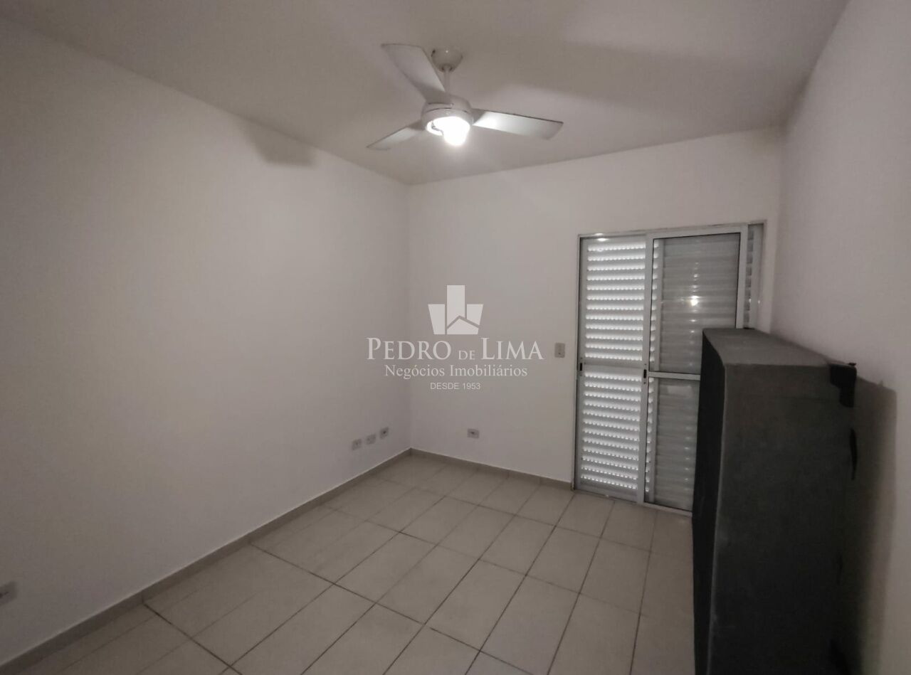Sobrado frontal na região Arthur Alvim
