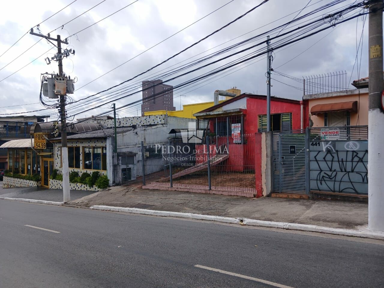 imagem do imovel Terreno com casa para demolir . Ótima localização. Ideal para construtora ref: PE42500