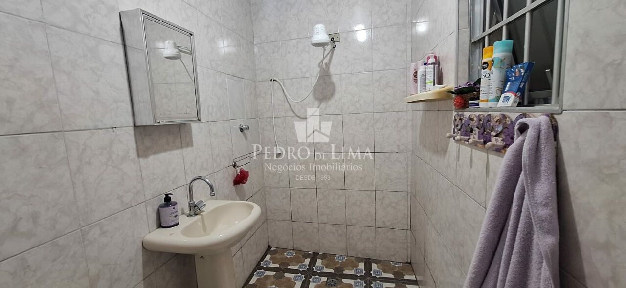 Sobrado frontal no Cangaiba