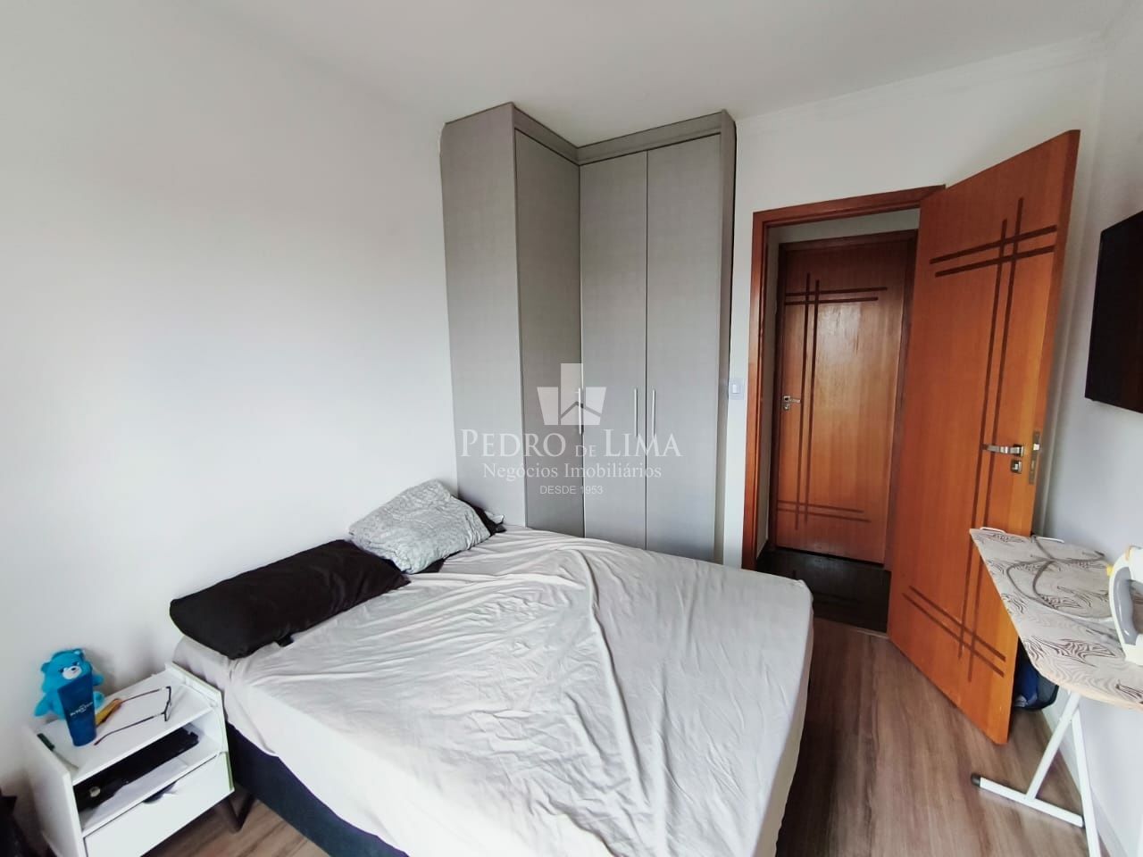 imagem do imovel Sobrado de Condomínio com dois quartos sendo um com sacada e uma vaga de garagem na Ponte Rasa  ref: PE42543
