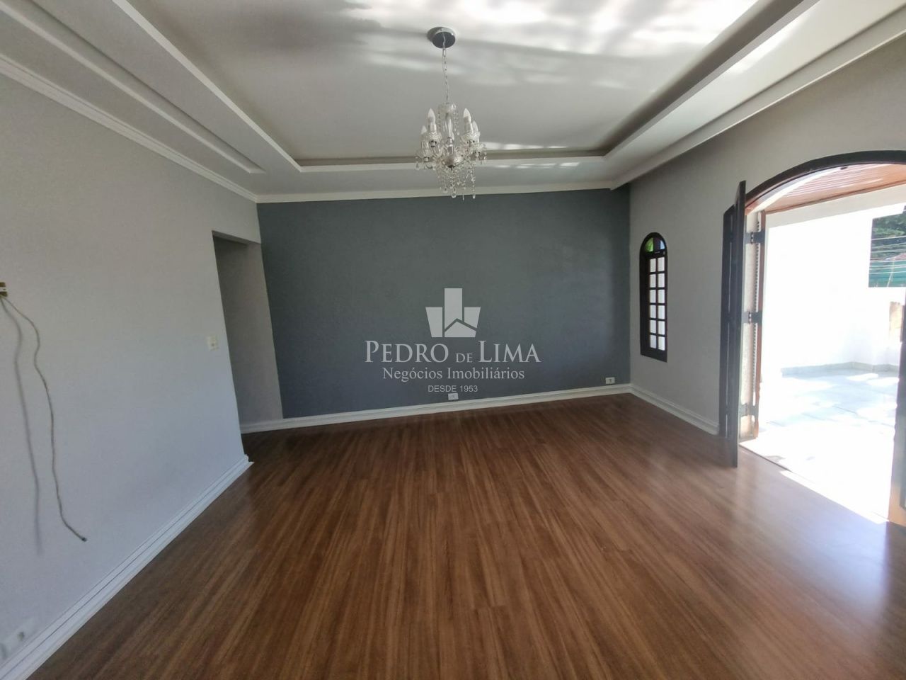 imagem do imovel Casa Térrea com 2 dormitórios, sala, cozinha, banheiro, área de serviço, 1 vaga - Região Penha ref: PE42544