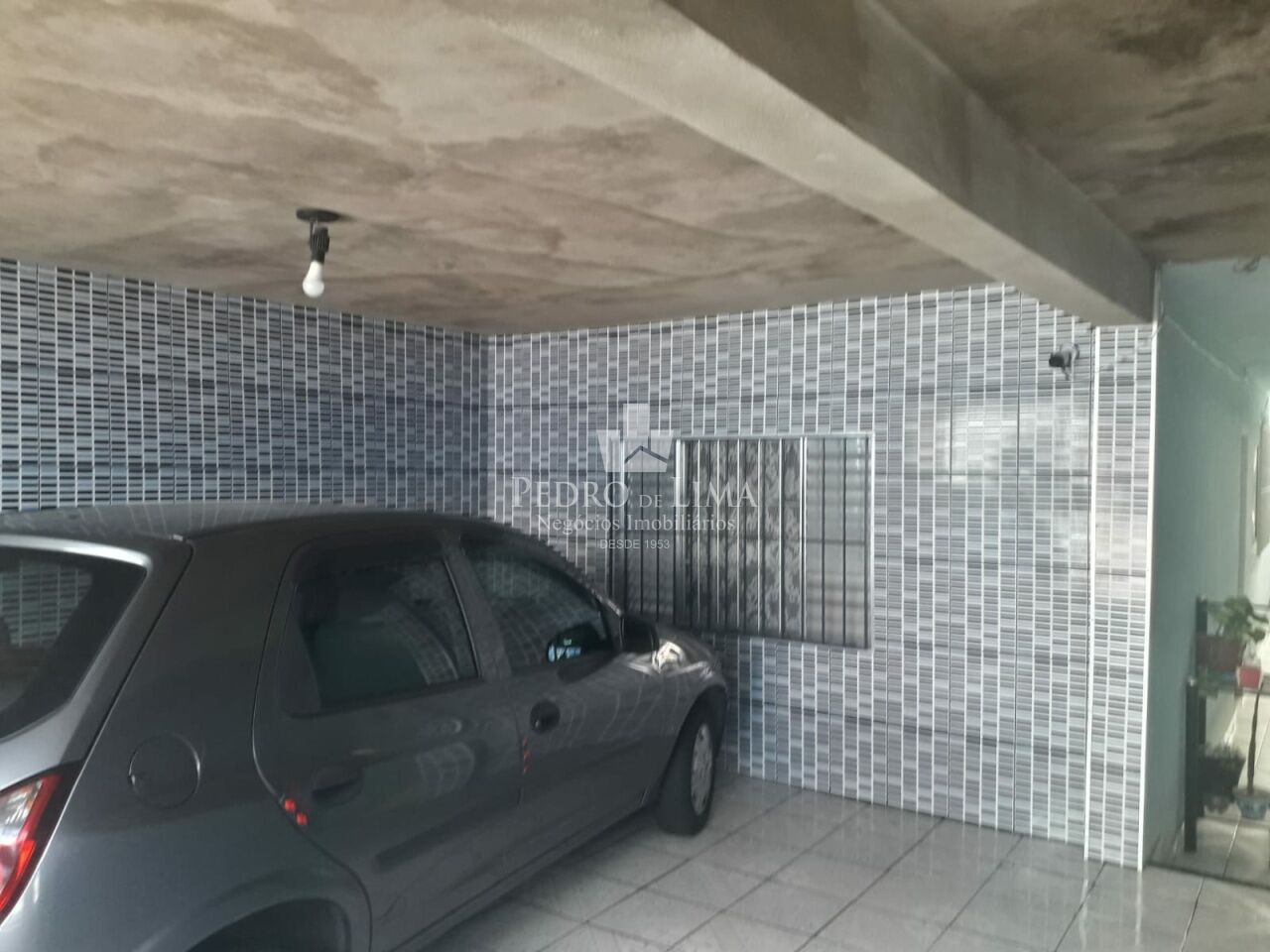 Casa  terrea  com  corredor lateral e quintal na Vila Curuça