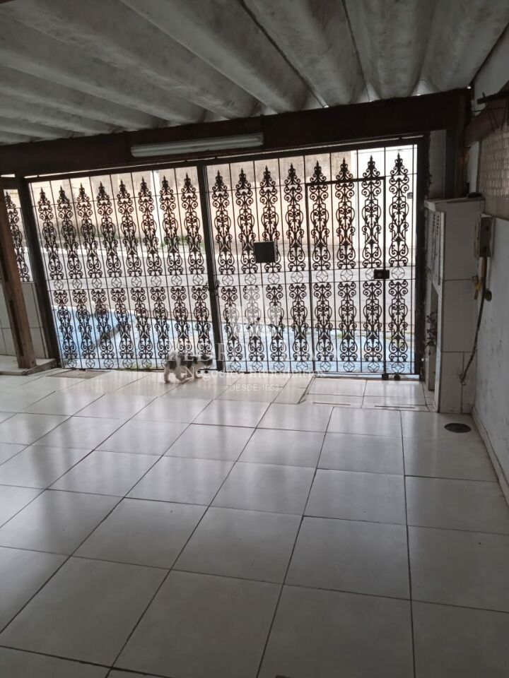 Casa Terrea com 2 dormitorios, 2 vagas e Edicula nos fundos na Vila Jacui