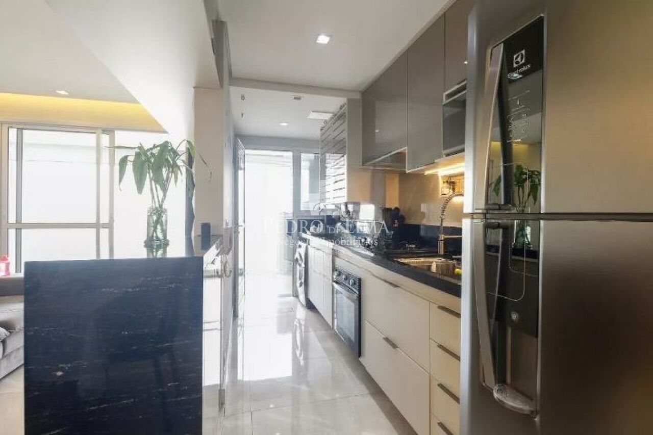 imagem do imovel Apartamento á venda no Condomínio Evolute, andar alto com três dormitórios, sendo 1 suíte e 2 vagas. ref: PE42668