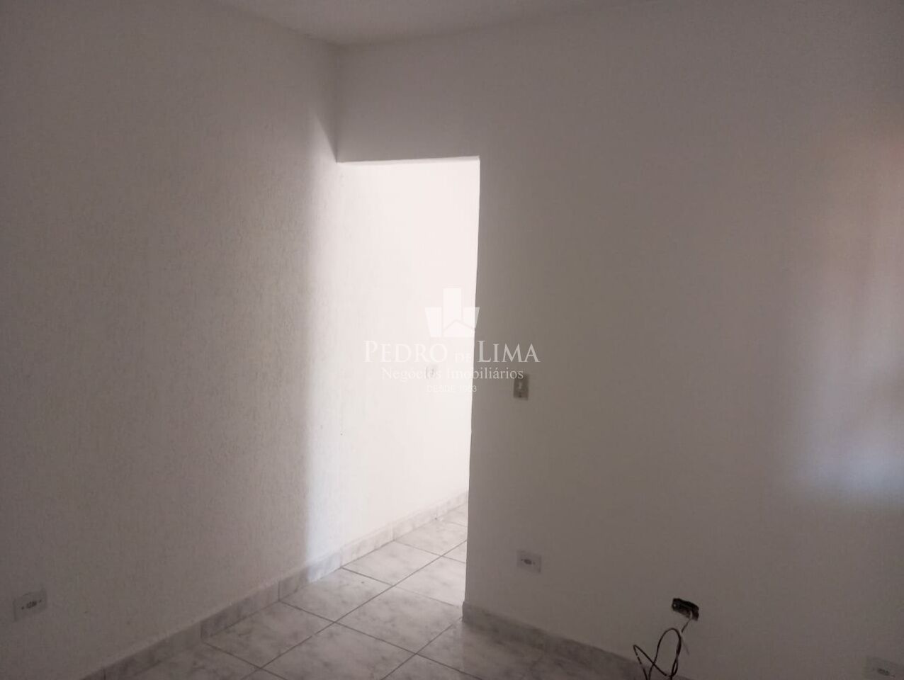 imagem do imovel Ótima Casa Térrea com ! dormitório, sem vaga de garagem na Vila Nair próximo a Av Assis Ribeiro ref: PE42680