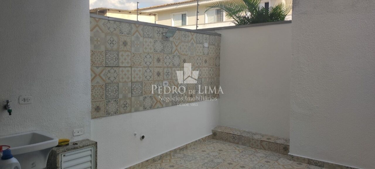 Sobrado Vila Prudente  com 110 m² de área - 2 suítes com 2 vagas de garagem