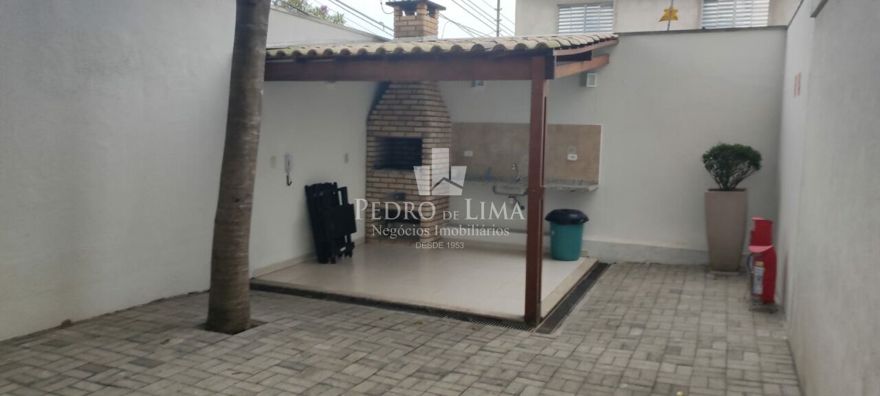 Sobrado Vila Prudente  com 110 m² de área - 2 suítes com 2 vagas de garagem