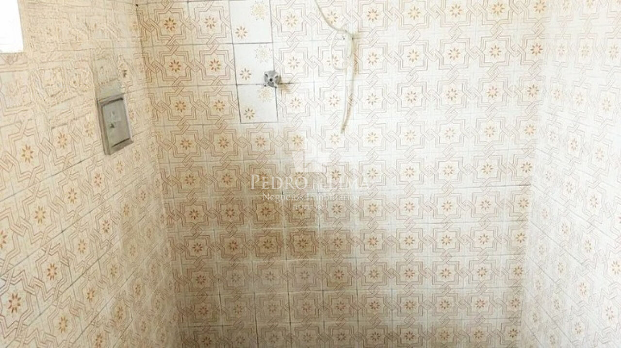 Casa Assobradada com corredor lateral e quintal no Ermelino Matarazzo