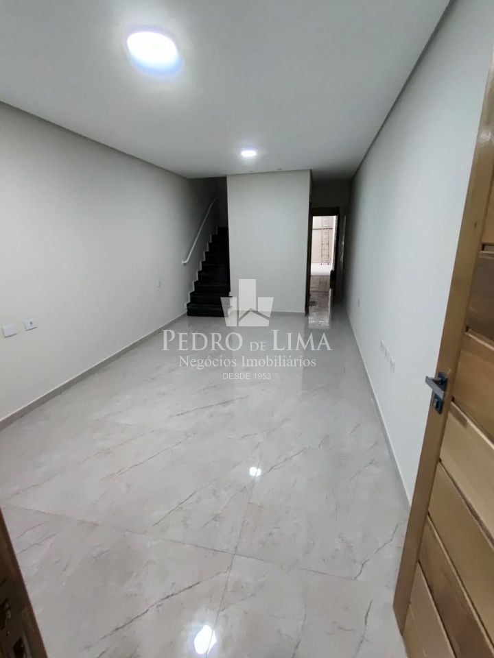 imagem do imovel Sobrado frontal com 3 quartos e 1 suíte com 2 vagas na Penha ref: PE42698