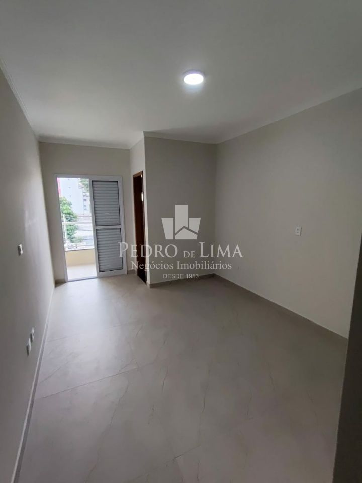 Sobrado frontal com 3 quartos e 1 suíte com 2 vagas na Penha