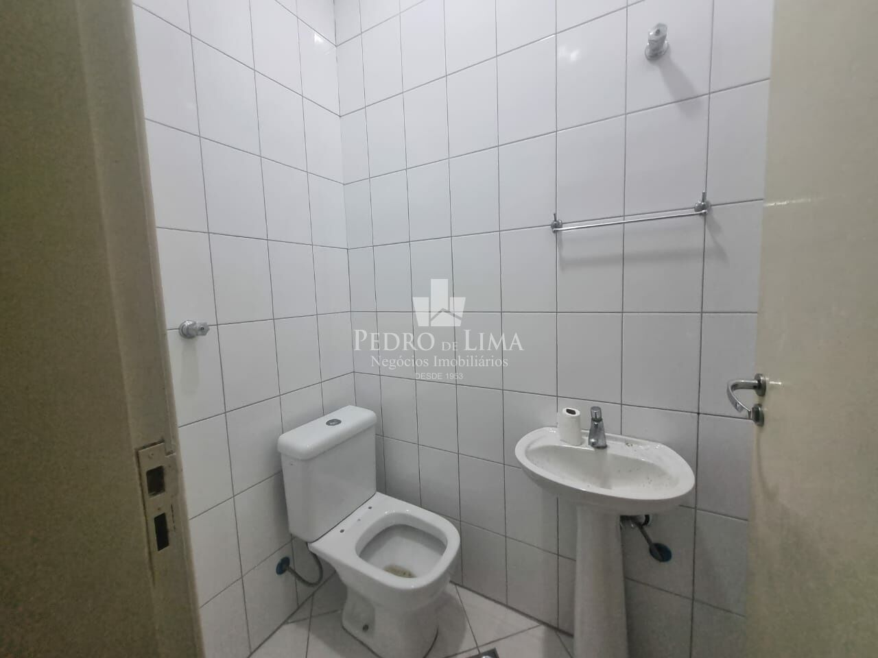 Sala comercial 40 metros - Arthur Alvim