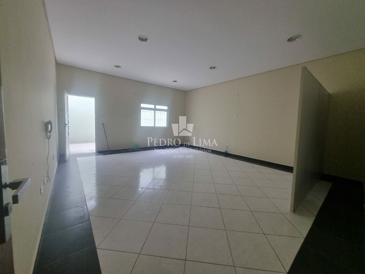 Sala comercial 40 metros - Arthur Alvim
