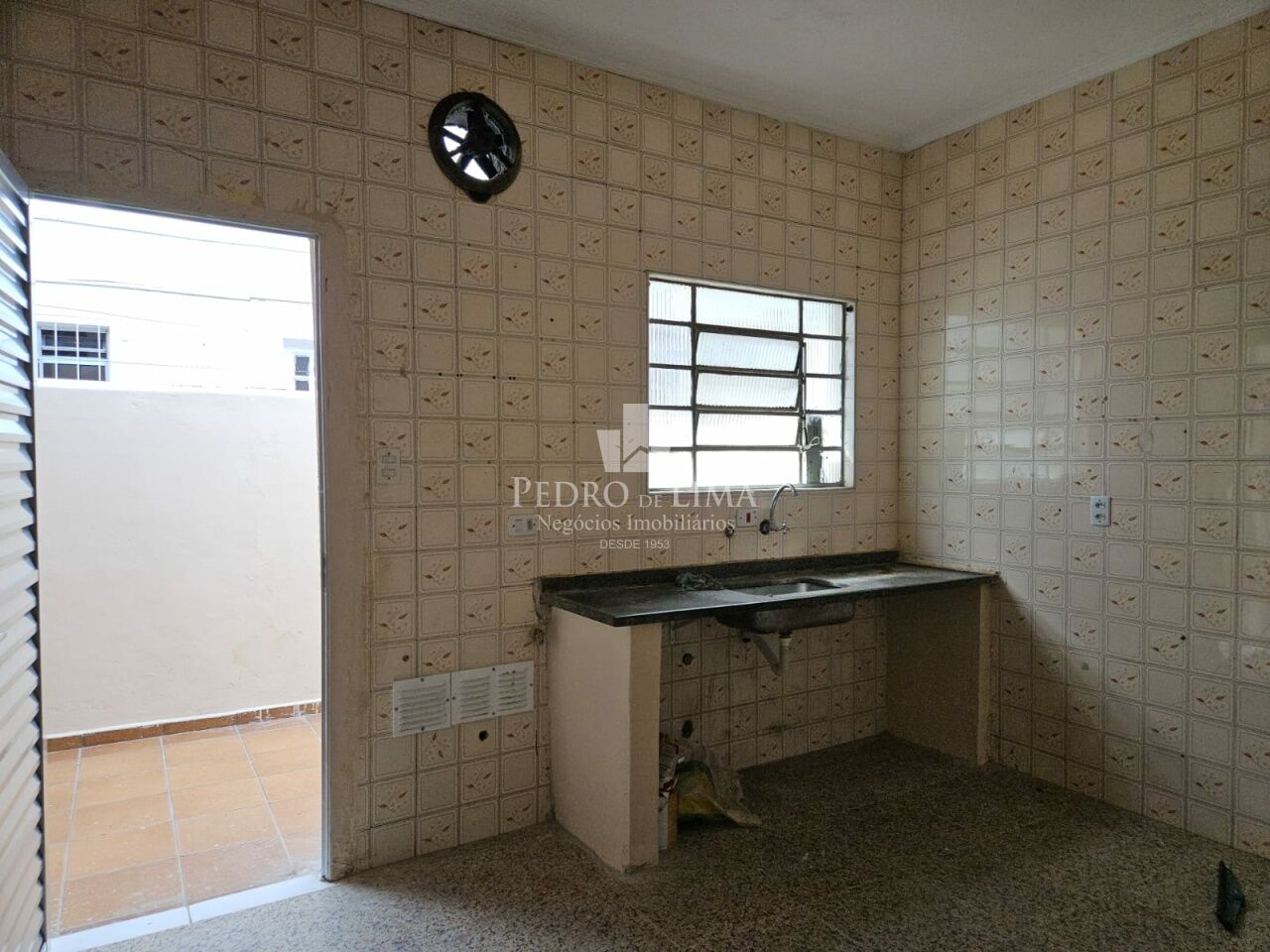 imagem do imovel Casa térrea, mais sobrado no mesmo terrenos, 4 dormitórios, 2 vagas, na Penha. ref: PE42786