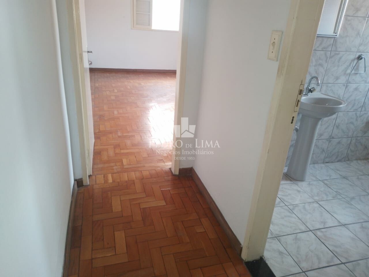 Sobrado Frontal com 2 quartos no Cangaíba