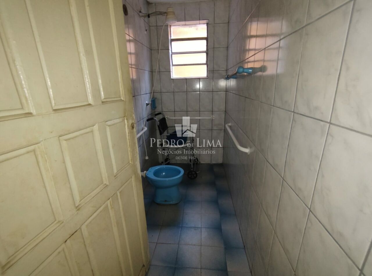 Sobrado frontal na região do Cangaíba