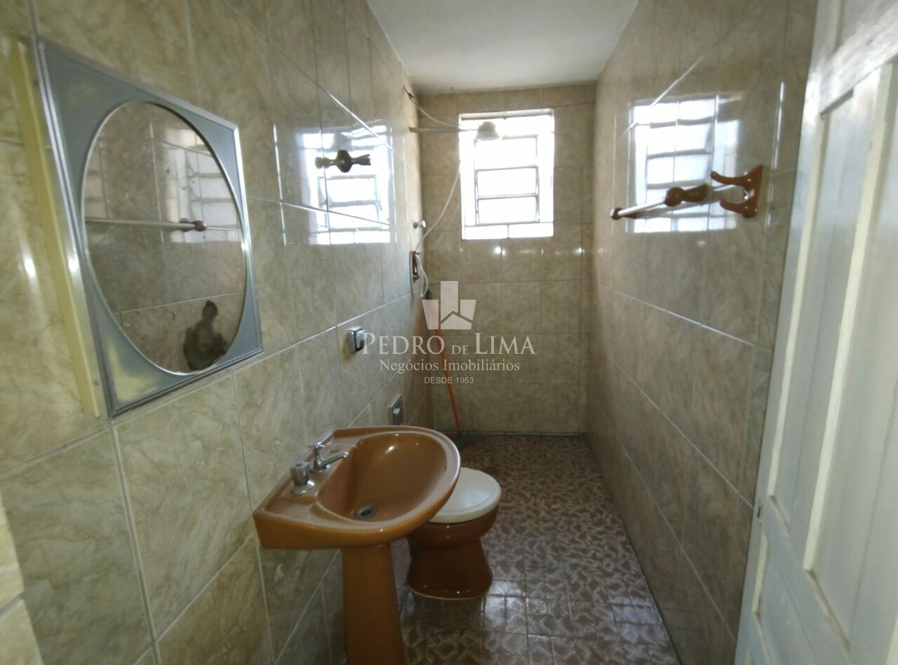 Sobrado frontal na região do Cangaíba