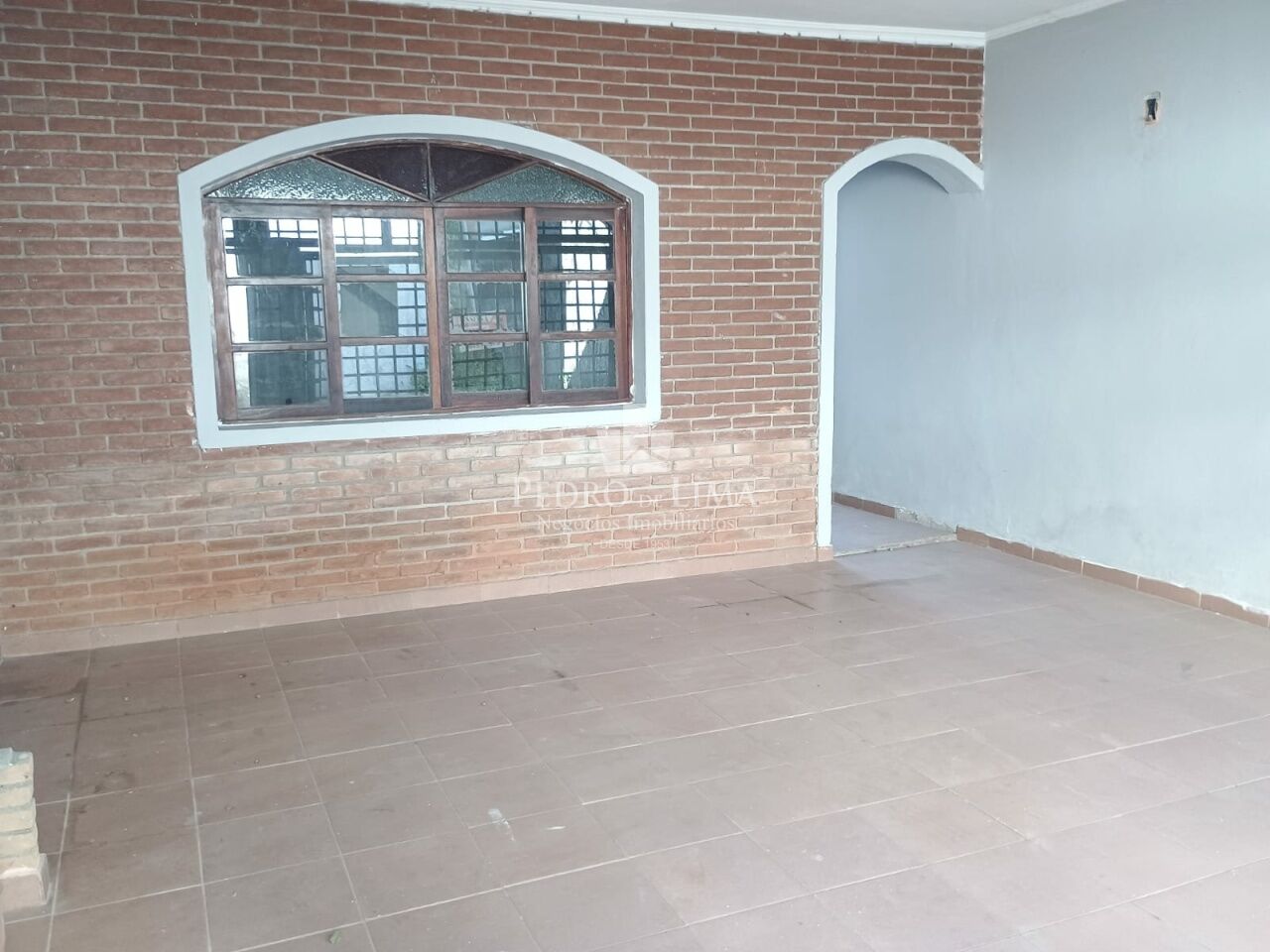 Sobrado com 2 quartos sendo 1 suite e 2 vagas no Cangaíba