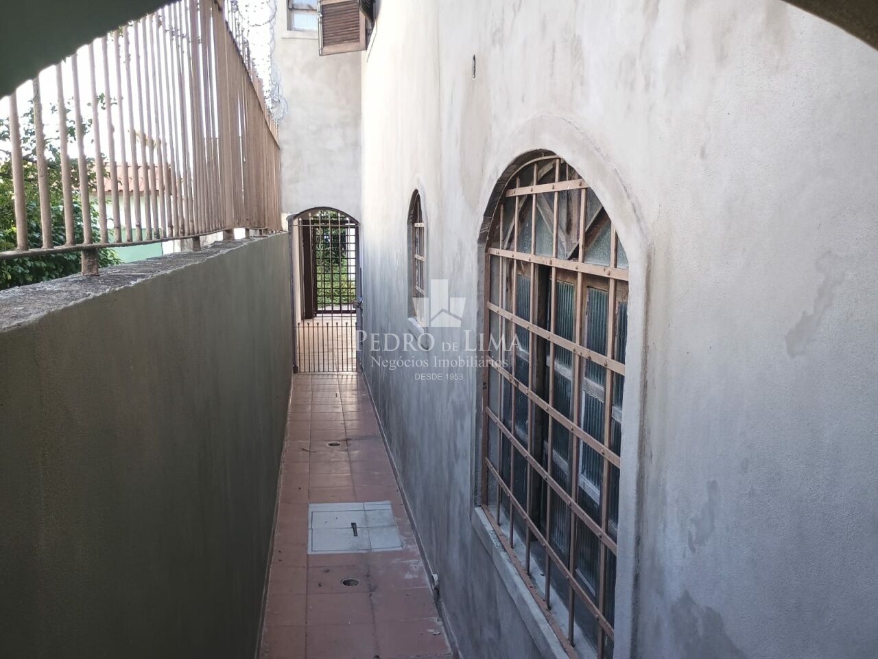 Sobrado com 2 quartos sendo 1 suite e 2 vagas no Cangaíba
