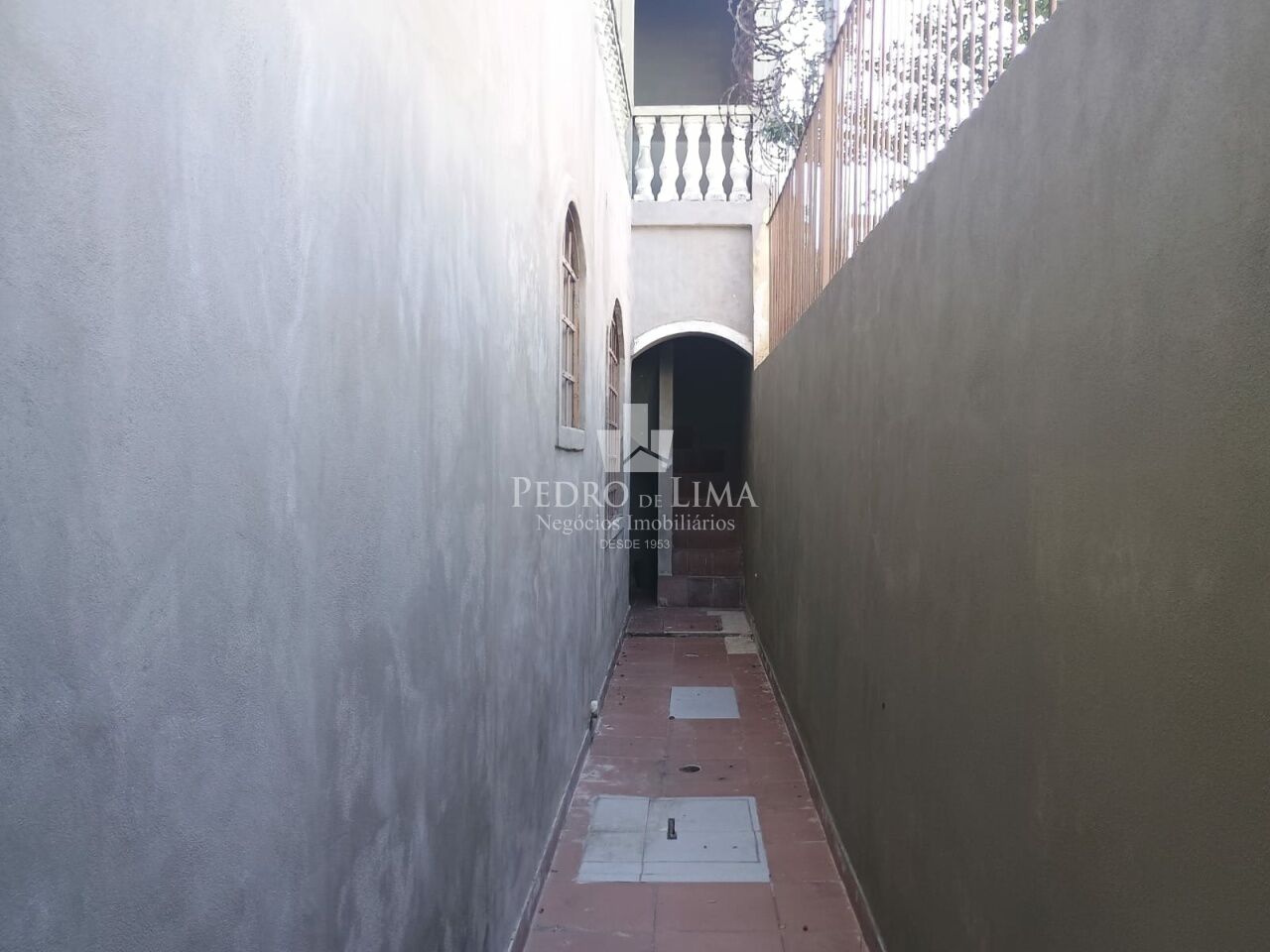 Sobrado com 2 quartos sendo 1 suite e 2 vagas no Cangaíba