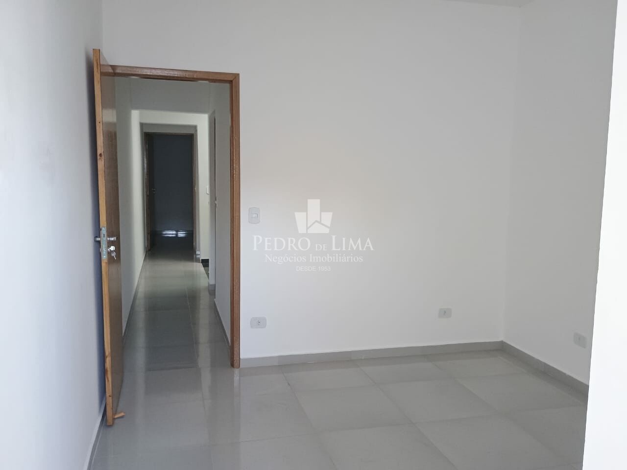 imagem do imovel Sobrado Novo de 3 quartos sendo 1 suite  à Venda 96m² | R$ 550.000 ref: PE42979