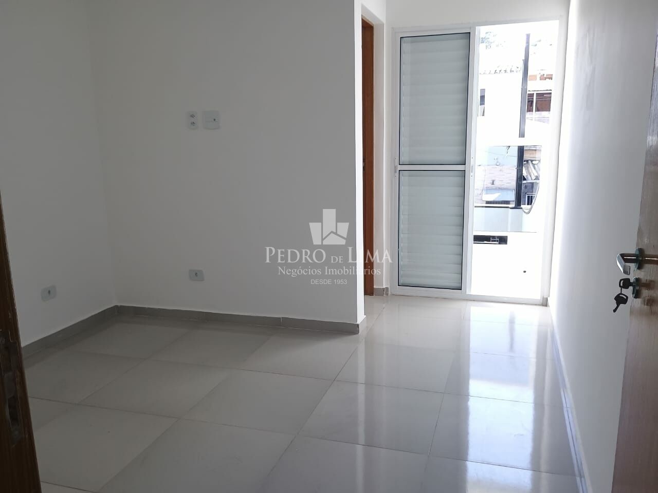 imagem do imovel Sobrado Novo de 3 quartos sendo 1 suite  à Venda 96m² | R$ 550.000 ref: PE42979