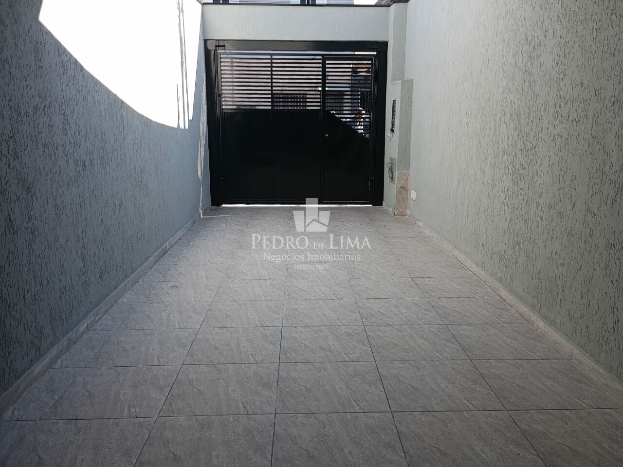 Sobrado Novo de 3 quartos sendo 1 suite à Venda 96m² | R$ 550.000