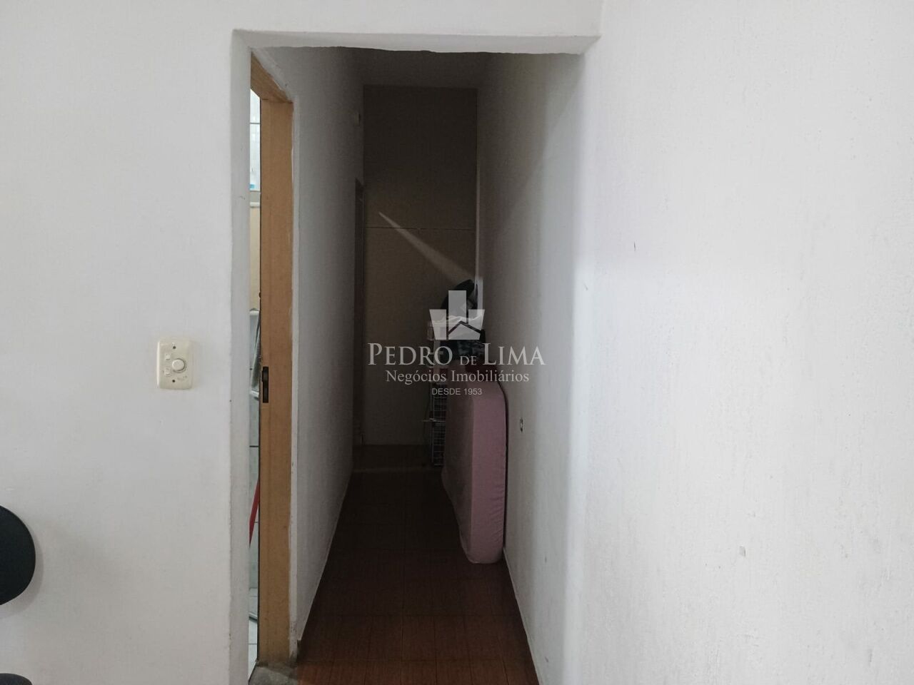 imagem do imovel Casa terrea com 2 quartos, e um salão comercial na frente - Vila Jacui  ref: PE42989