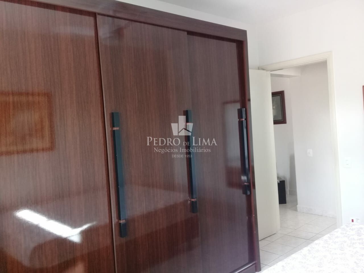 Apartamento próximo a Av. Presidente Wilson em São Vicente