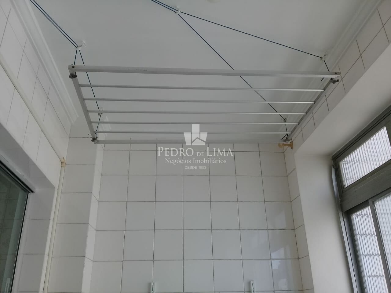 Apartamento próximo a Av. Presidente Wilson em São Vicente
