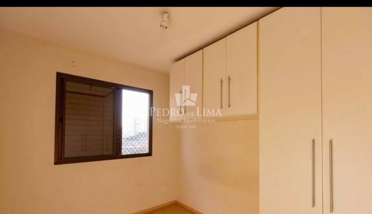 Apartamento com 3 dormitórios - Vila Araguaia  na região do Cangaíba