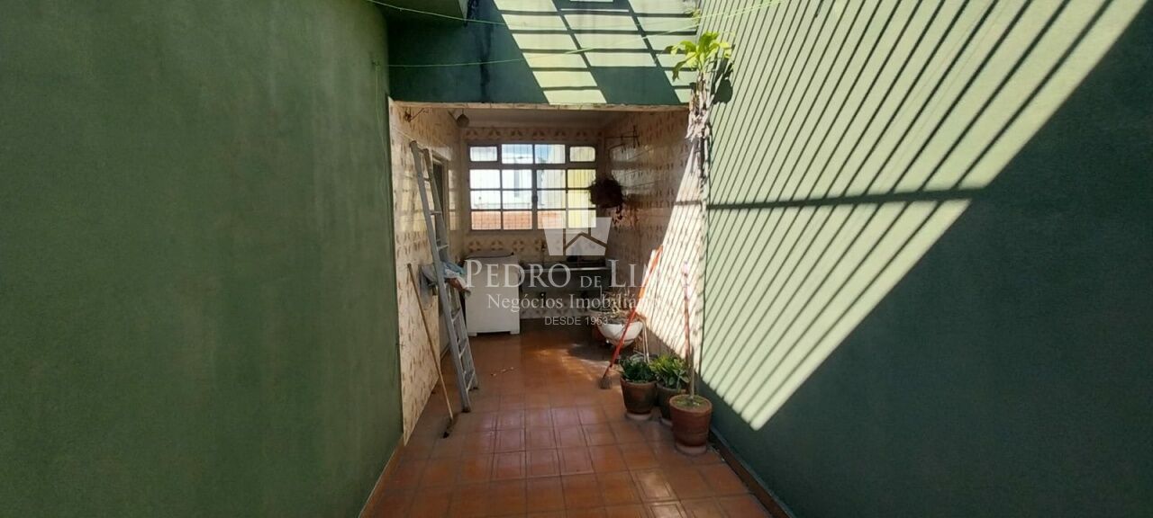 imagem do imovel Casa Assobradada 162m², 3 quartos, 1 vaga coberta na Ponte Rasa. ref: PE43097