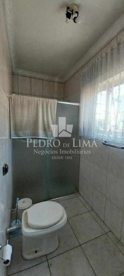 Casa Assobradada 162m², 3 quartos, 1 vaga coberta na Ponte Rasa.