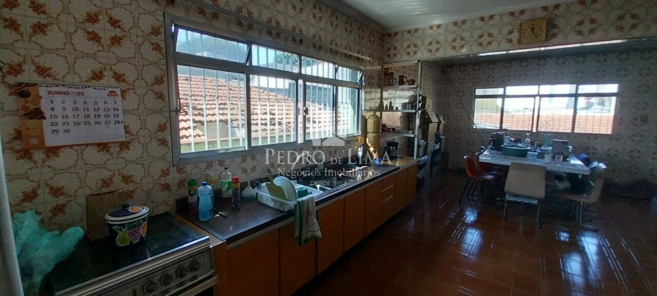 Casa Assobradada 162m², 3 quartos, 1 vaga coberta na Ponte Rasa.