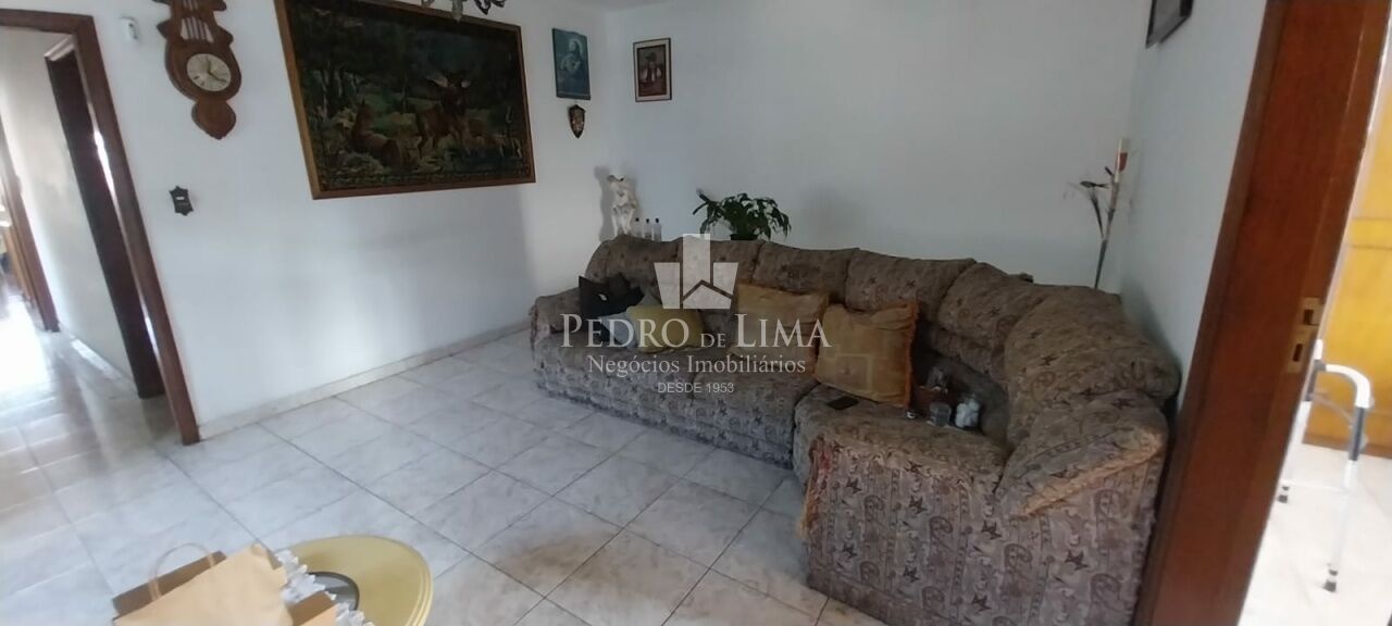 Casa Assobradada 162m², 3 quartos, 1 vaga coberta na Ponte Rasa.