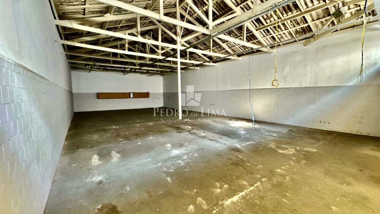 imagem do imovel Prédio Comercial na Penha com 498 metros de área útil. ref: PE43109