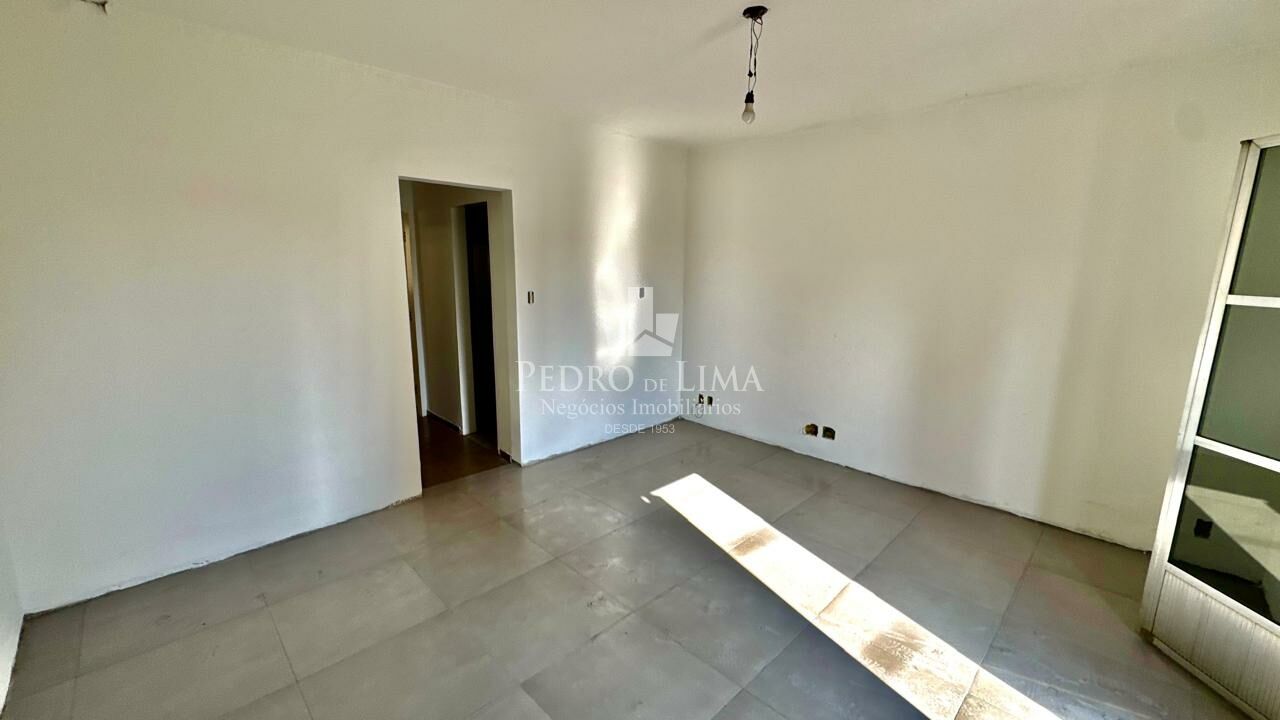 Prédio Comercial na Penha com 498 metros de área útil.